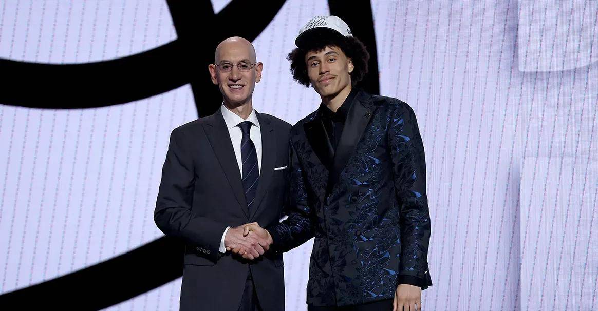 布鲁克林篮网转会期完成体检,志在NBA常规赛名次提升,媒体盛赞,团队化学反应显著的简单介绍 布鲁克林篮网转会期完成体检,志在NBA常规赛名次提升,媒体盛赞,团队化学反应显著的简单介绍